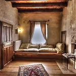 ホテル Dervish Cave House & Restaurant