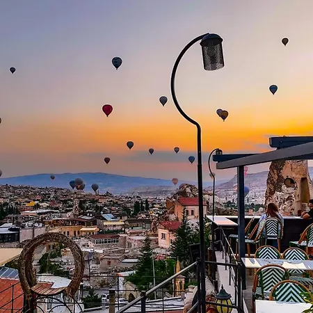 Dervish Cave House & Restaurant غوريمِيه